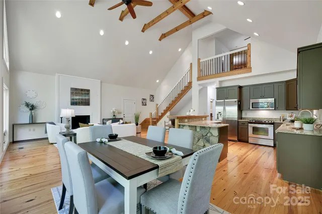 $750,000 | 224 Corsica Lane, Saluda, NC 28773