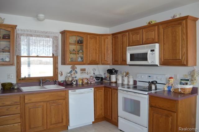 8931 Hill Road Goodells, MI 48027 - Photo 3 of 29