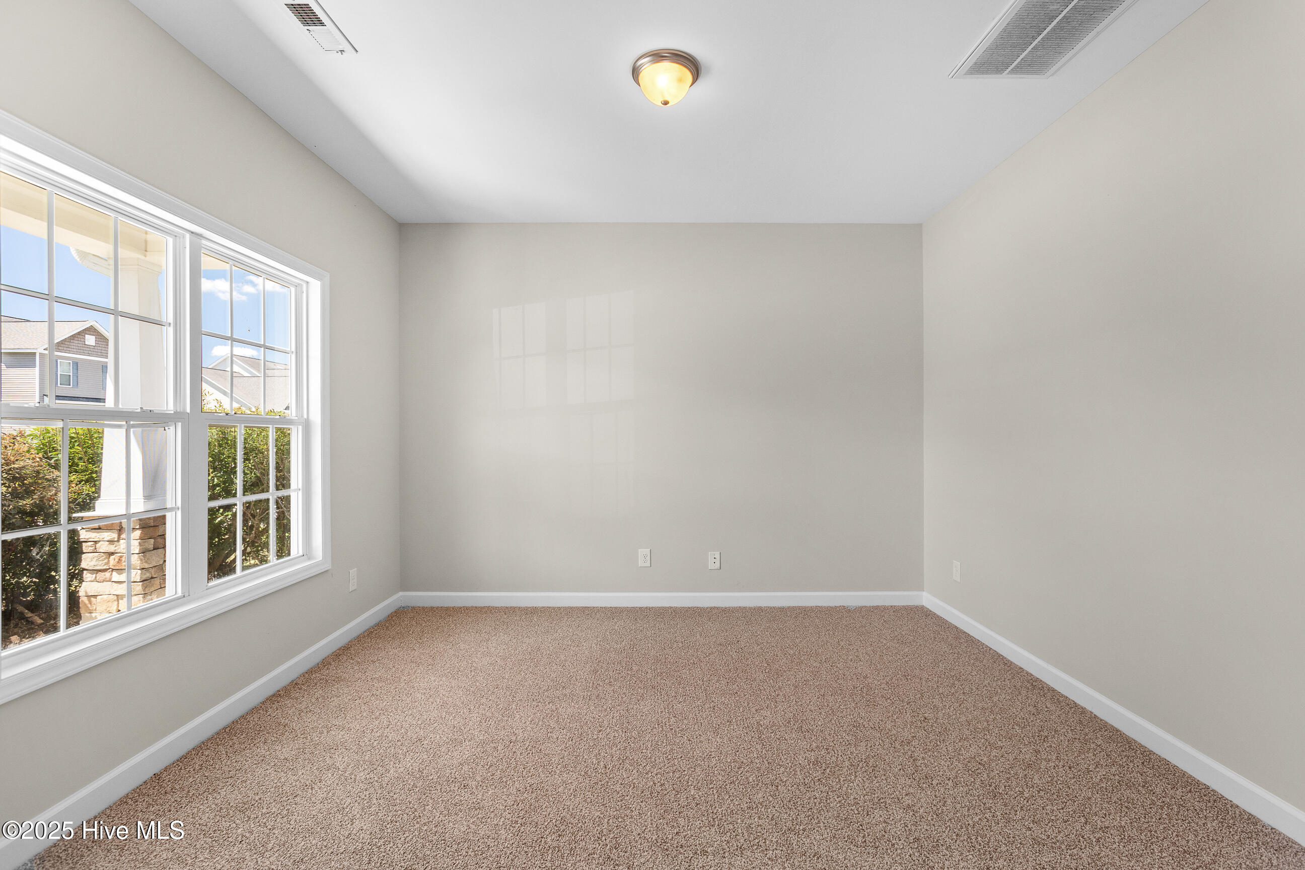 307 Sonoma Road Jacksonville, NC 28546 - Photo 8 of 49 08-Stacey