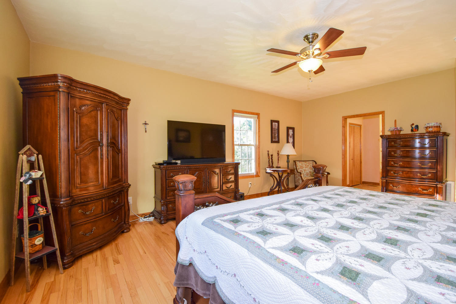 213 W Road Blue Ridge, VA 24064 - Photo 16 of 51 a bed room with a bed and a tv