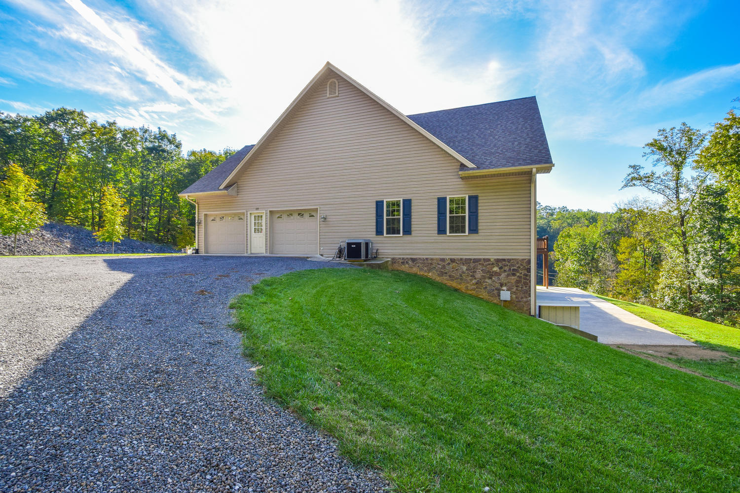 213 W Road Blue Ridge, VA 24064 - Photo 28 of 51 a view of outdoor space yard and front view of a house