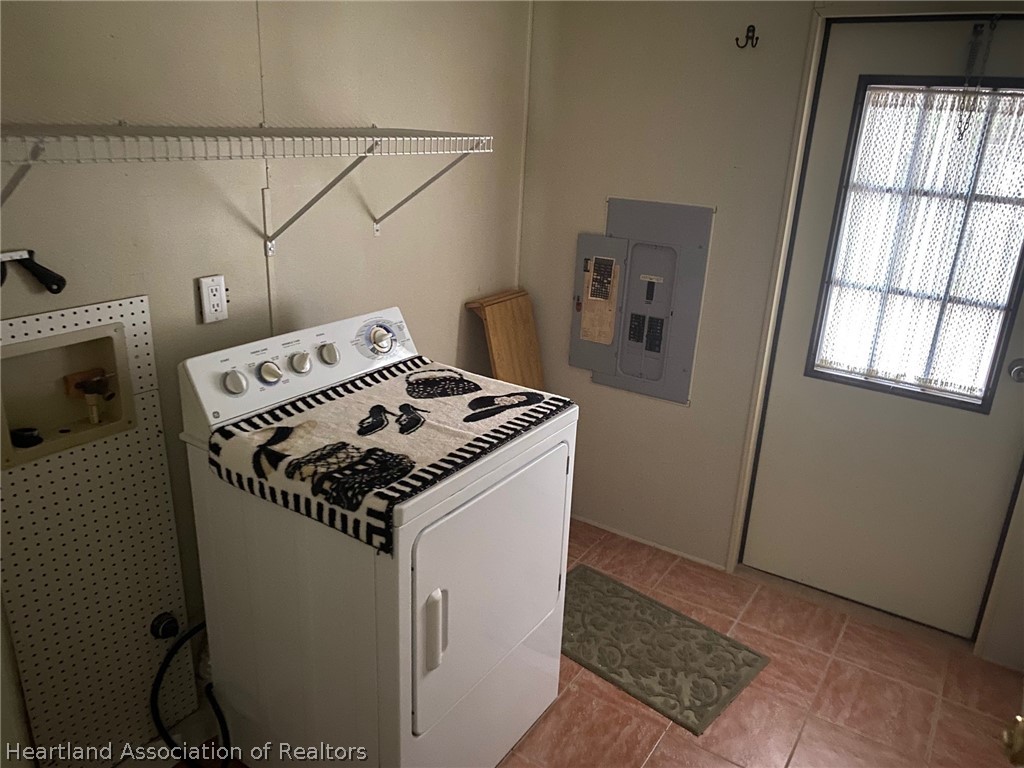 1817 Shore Road Avon Park, FL 33825 - Photo 14 of 27 Gallery Image 14