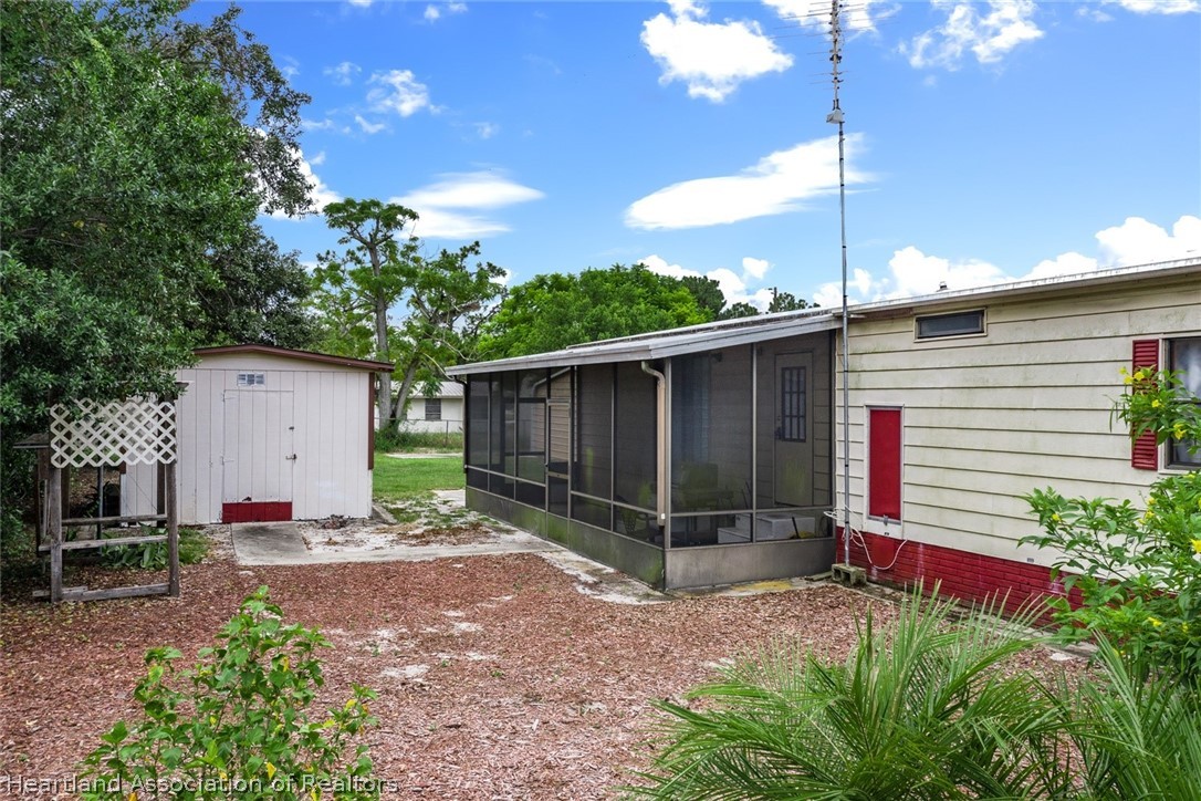 1817 Shore Road Avon Park, FL 33825 - Photo 18 of 27 Gallery Image 18