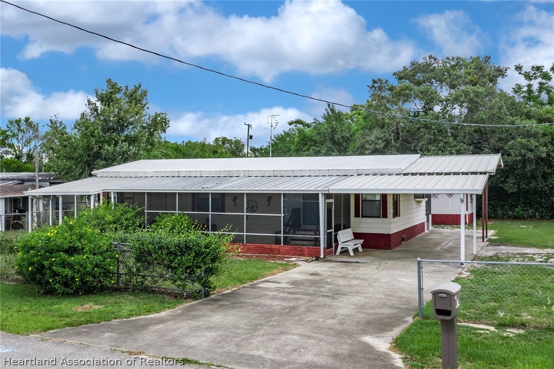 1817 Shore Road Avon Park, FL 33825 - Photo 24 of 27 Gallery Image 24