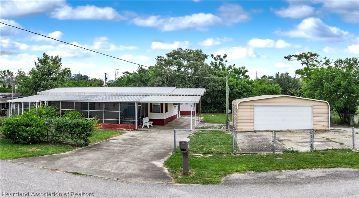 1817 Shore Road Avon Park, FL 33825 - Photo 25 of 27 Gallery Image 25