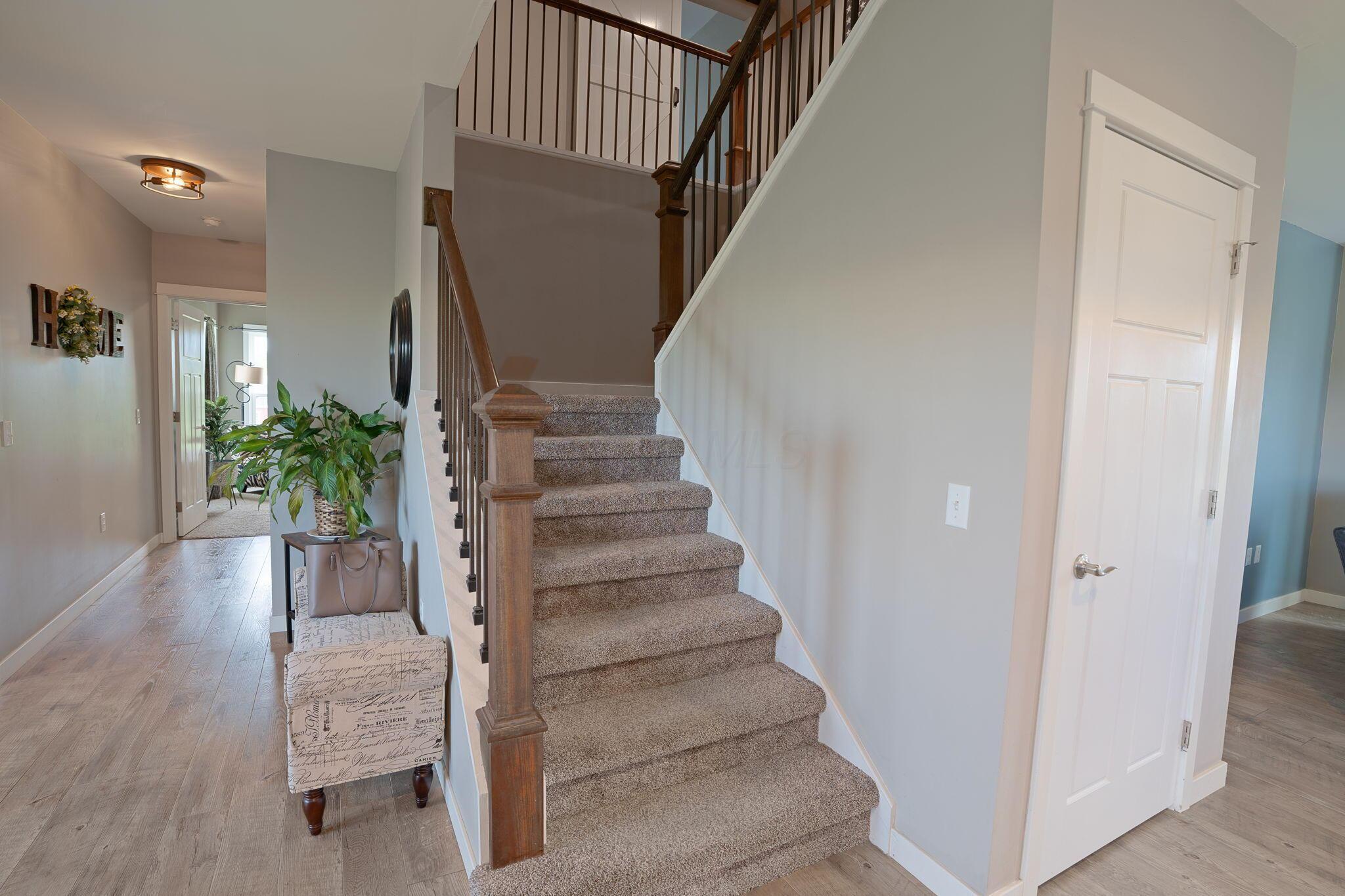 3464 South County Line Road Johnstown, OH 43031 - Photo 20 of 36 18 - Upstairs 1