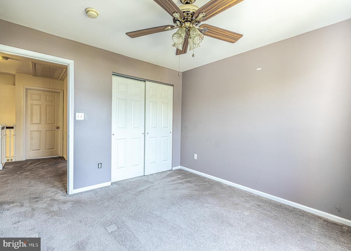 2 Kimberly Drive Middletown, DE 19709 - Photo 20 of 32 an empty room with closet and windows