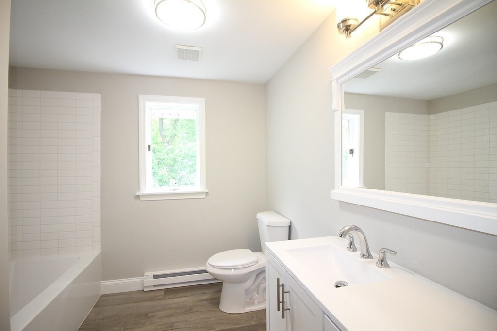 136 Tavistock Street Springfield, MA 01119 - Photo 7 of 10 Gallery Image 7