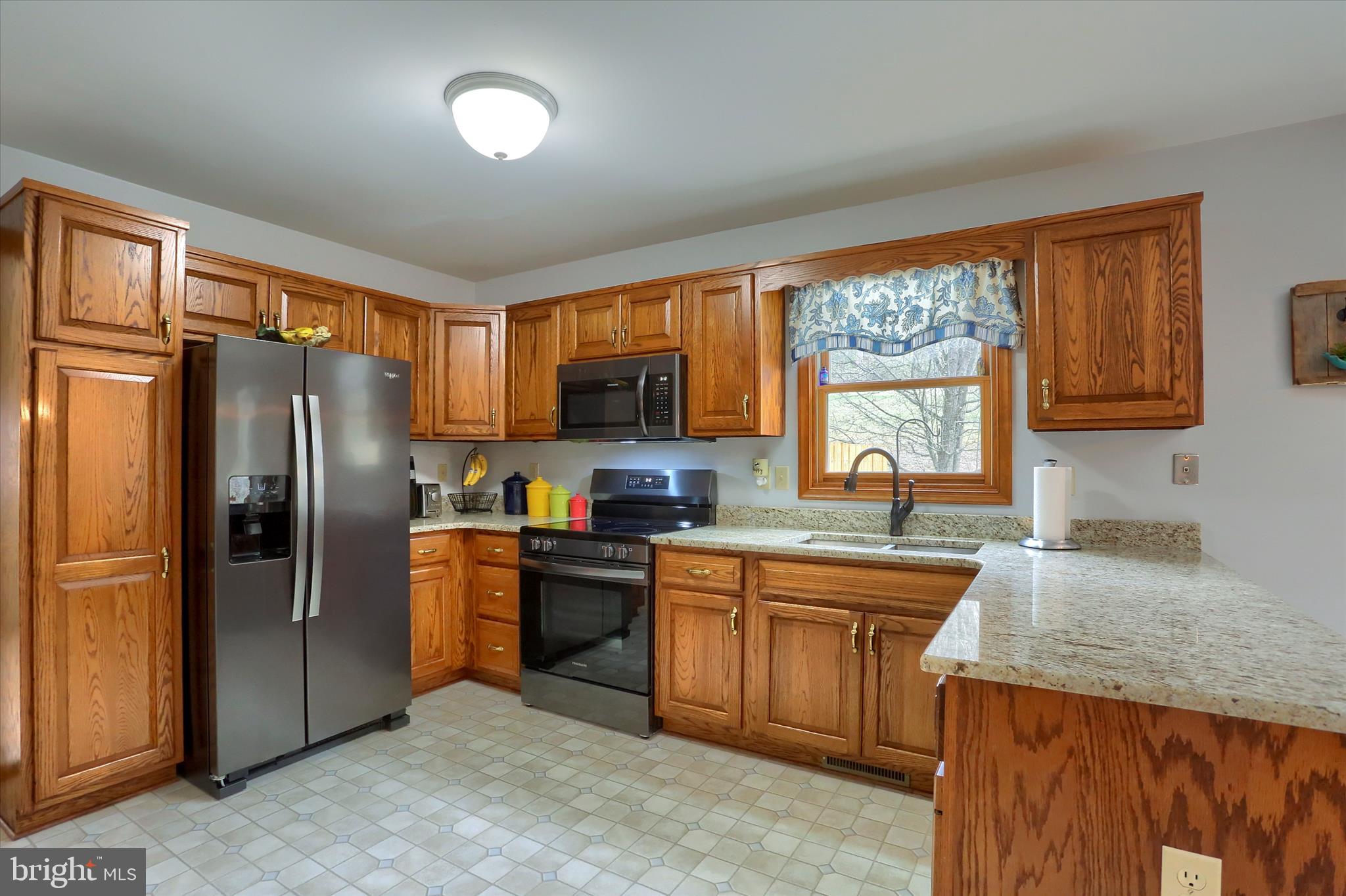615 Singer Lane Dauphin, PA 17018 - Photo 11 of 39