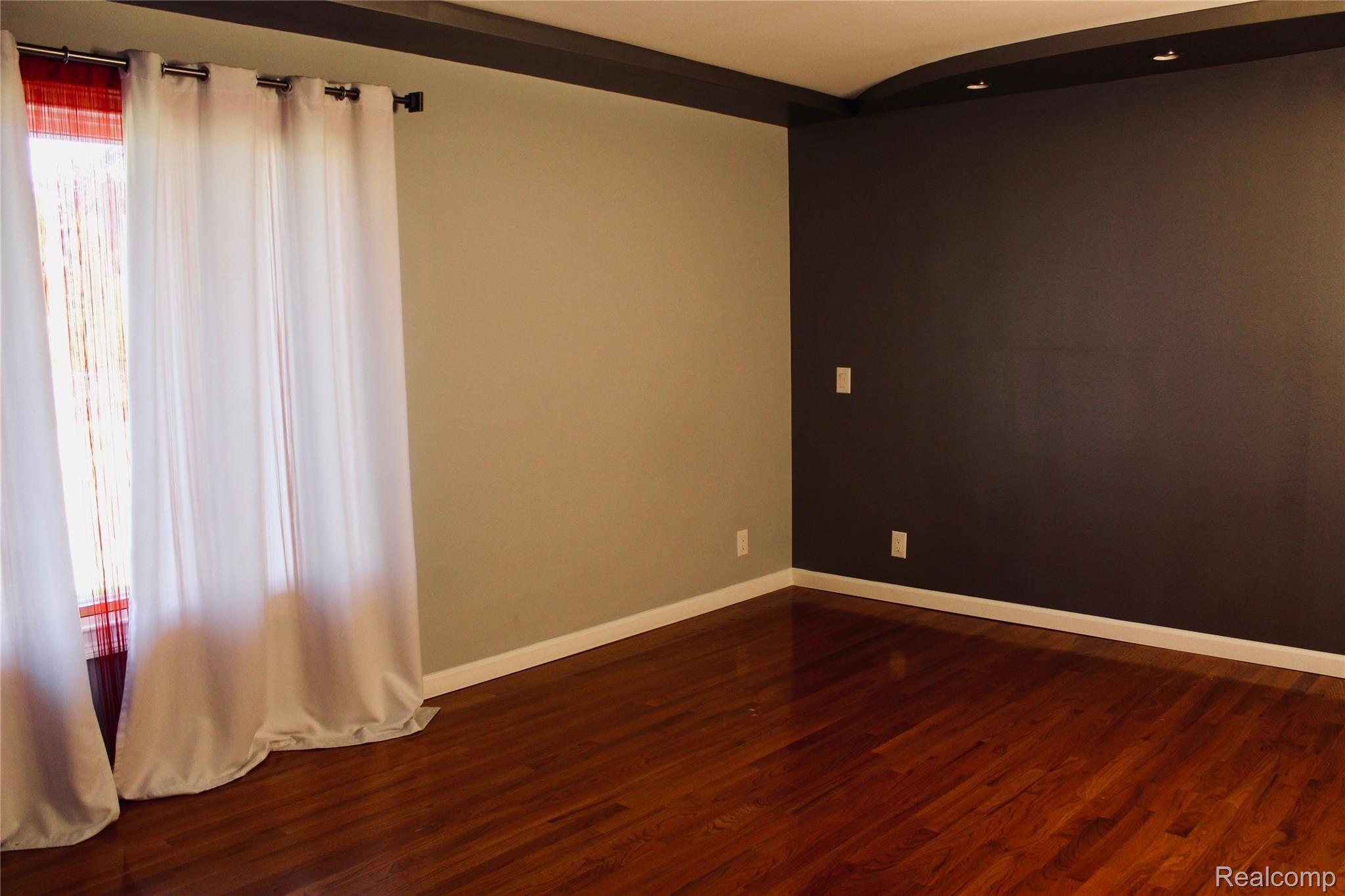 36380 Ryan Road Sterling Heights, MI 48310 - Photo 42 of 48 IMG_0296.jpg