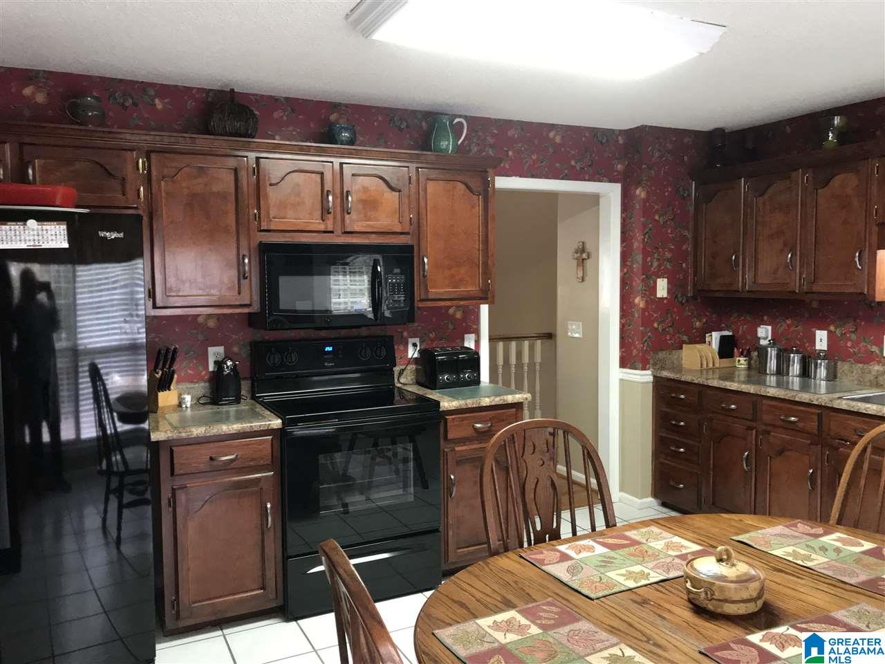 200 Forest Hills Road Alabaster, AL 35007 - Photo 3 of 34