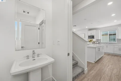 $1,250,000 | 9137 Seawind Way, Newark, CA 94560