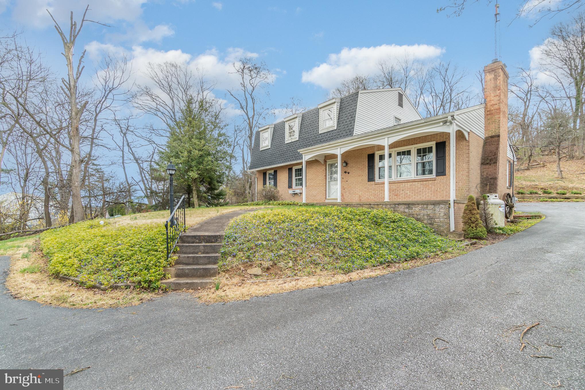 632 Gaumer Road New Cumberland, PA 17070 - Photo 2 of 39 Gallery Image 2