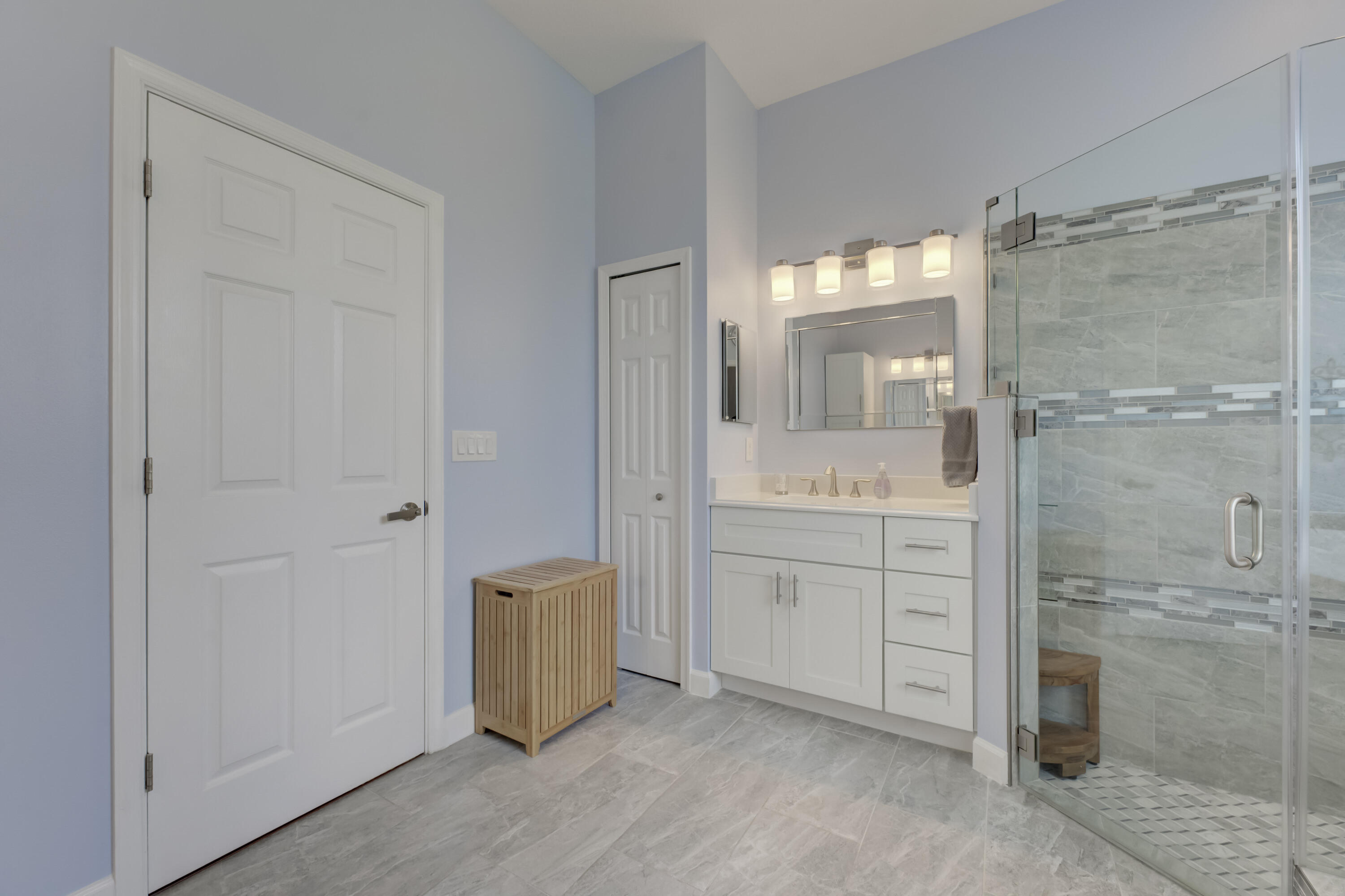 2207 Southwest Salmon Road Port St. Lucie, FL 34953 - Photo 32 of 38 primary dual sink