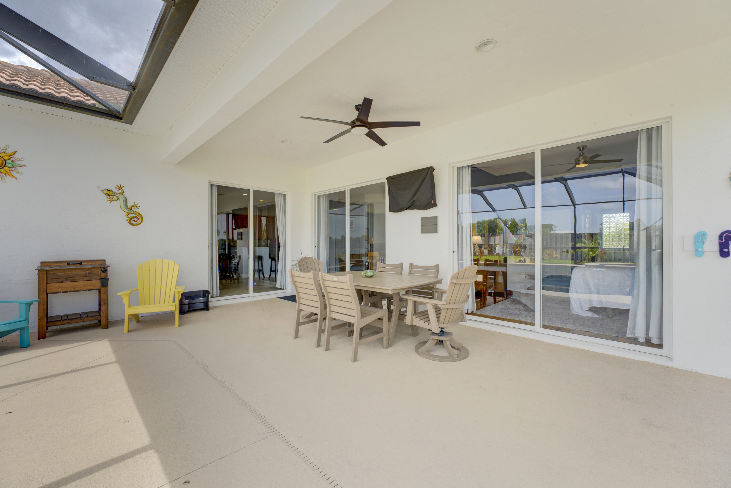 2207 Southwest Salmon Road Port St. Lucie, FL 34953 - Photo 33 of 38 patio from pool