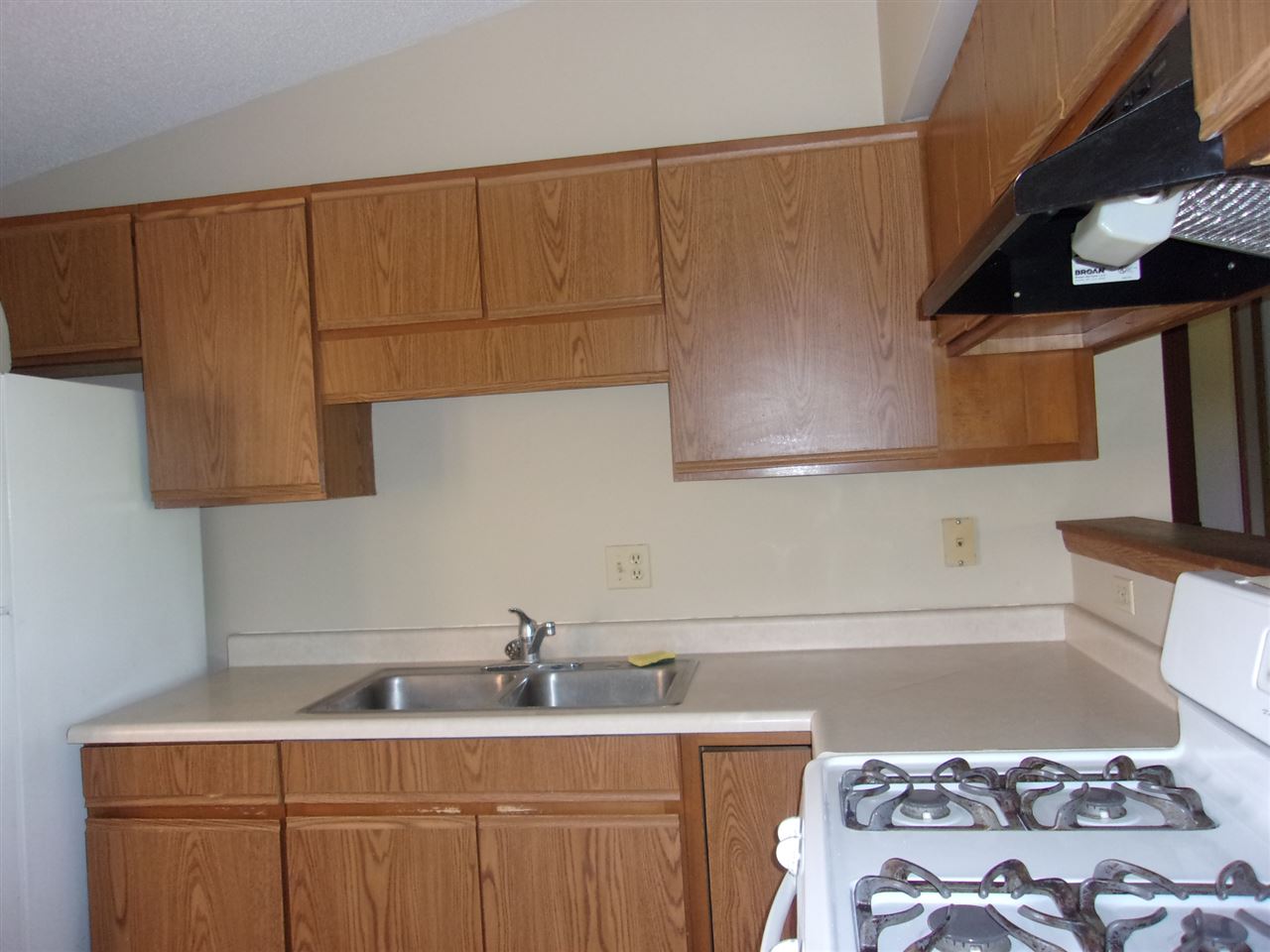 5467 South Crawford Road Mount Pleasant, MI 48858 - Photo 11 of 21 1804981-10.JPG