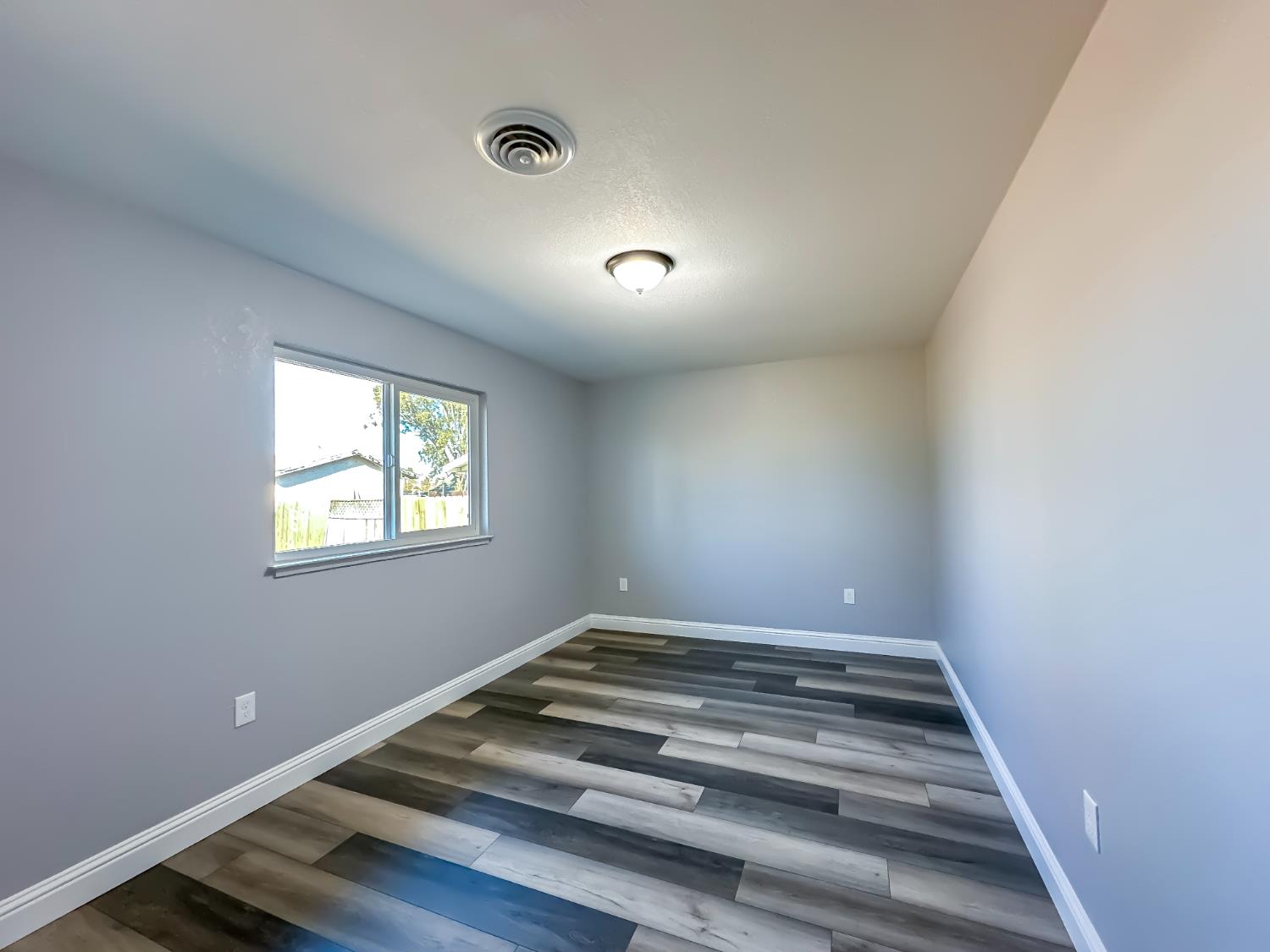 4804 Powerline Road Olivehurst, CA 95961 - Photo 38 of 65