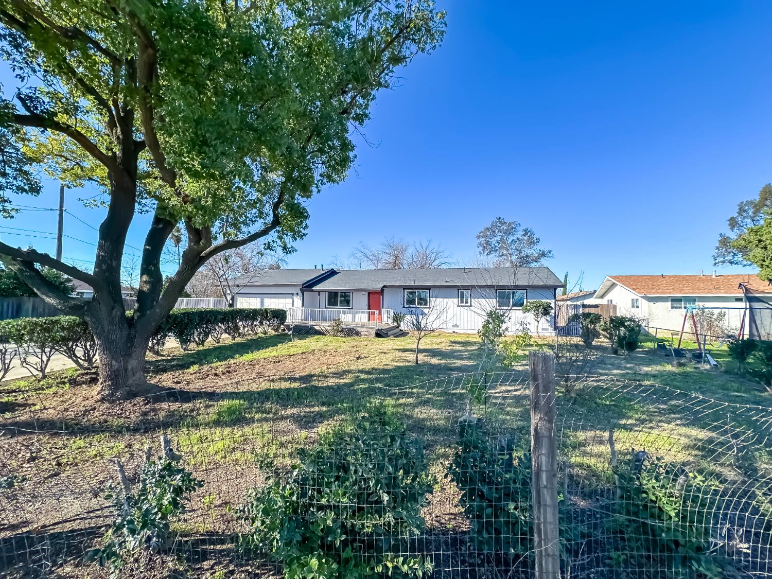 4804 Powerline Road Olivehurst, CA 95961 - Photo 4 of 65