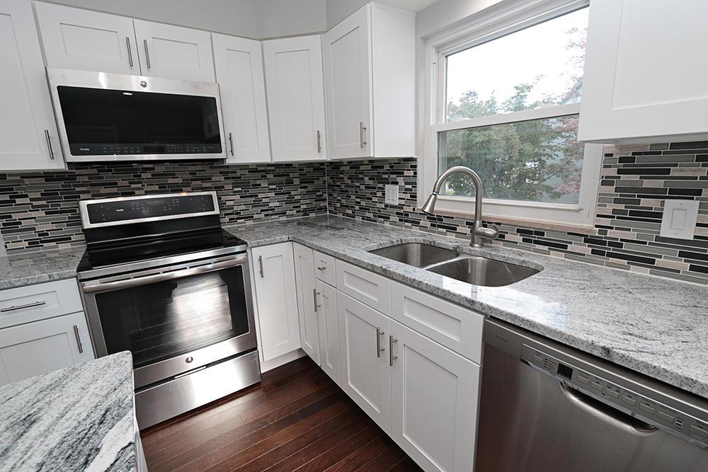 245 South Kellner Road Columbus, OH 43209 - Photo 14 of 49