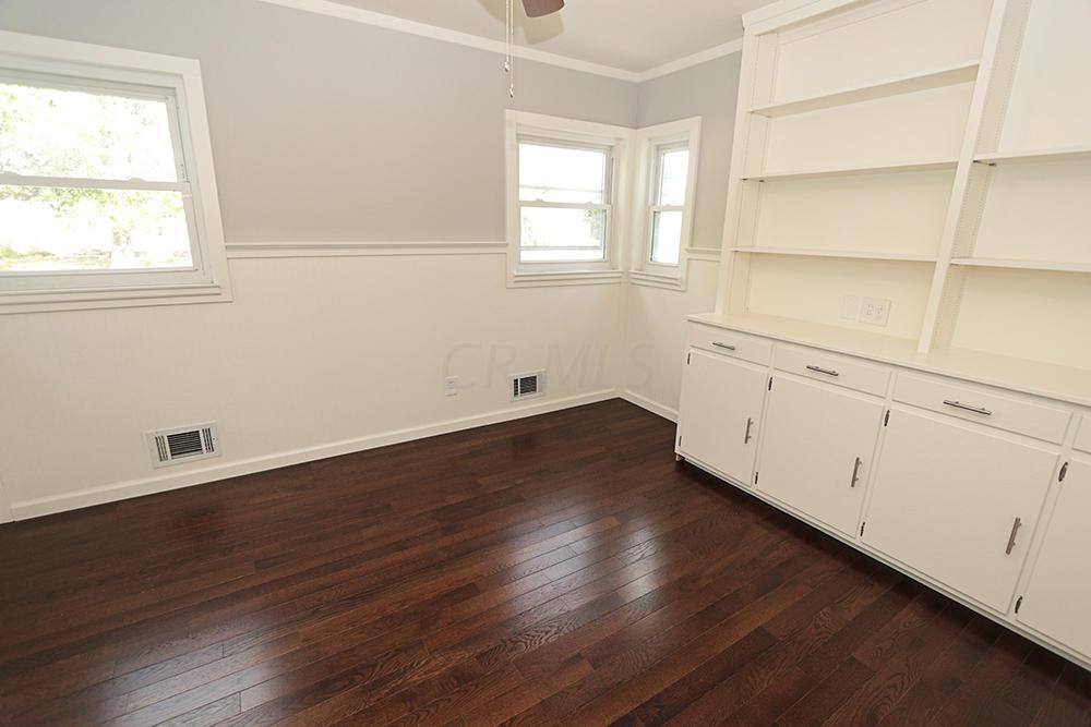 245 South Kellner Road Columbus, OH 43209 - Photo 19 of 49