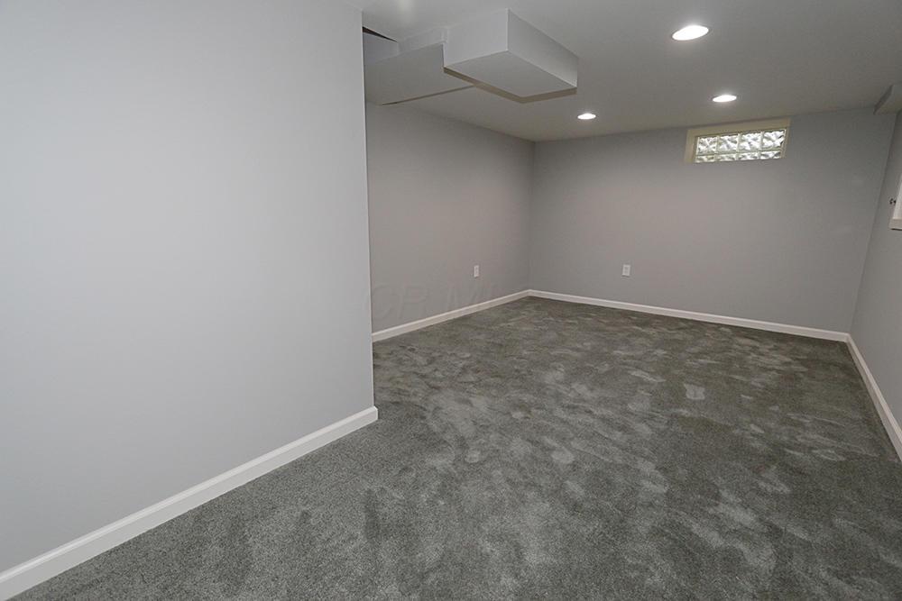 245 South Kellner Road Columbus, OH 43209 - Photo 39 of 49