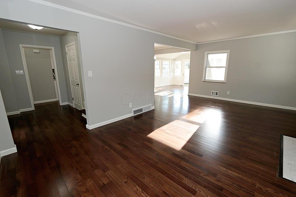 245 South Kellner Road Columbus, OH 43209 - Photo 10 of 49