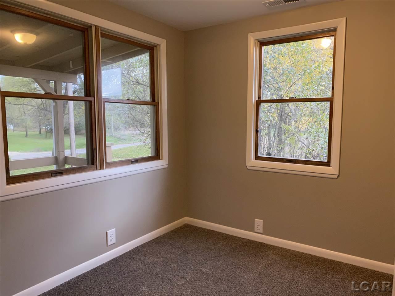 14065 Sanford Road Addison, MI 49220 - Photo 4 of 14 50027399-3.JPG