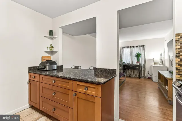 $565,000 | 1809 Ivy Oak Square, Unit 61, Reston, VA 20190