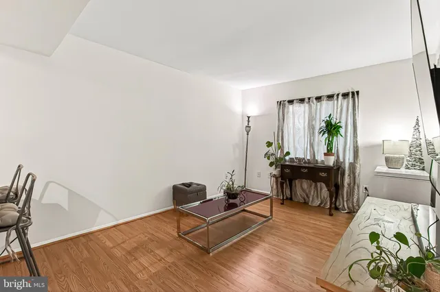 $565,000 | 1809 Ivy Oak Square, Unit 61, Reston, VA 20190