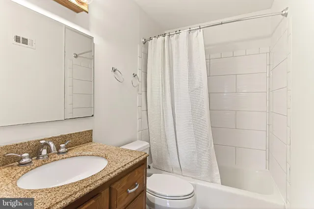 $565,000 | 1809 Ivy Oak Square, Unit 61, Reston, VA 20190