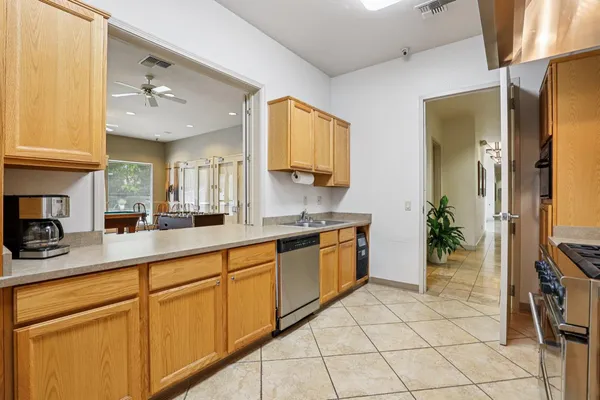 $628,000 | 1217 Hemingway Drive, Roseville, CA 95747