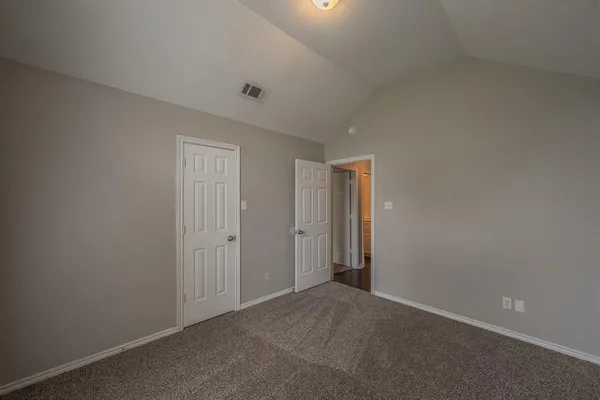 $304,900 | 117 Downwood Drive, Burleson, TX 76028
