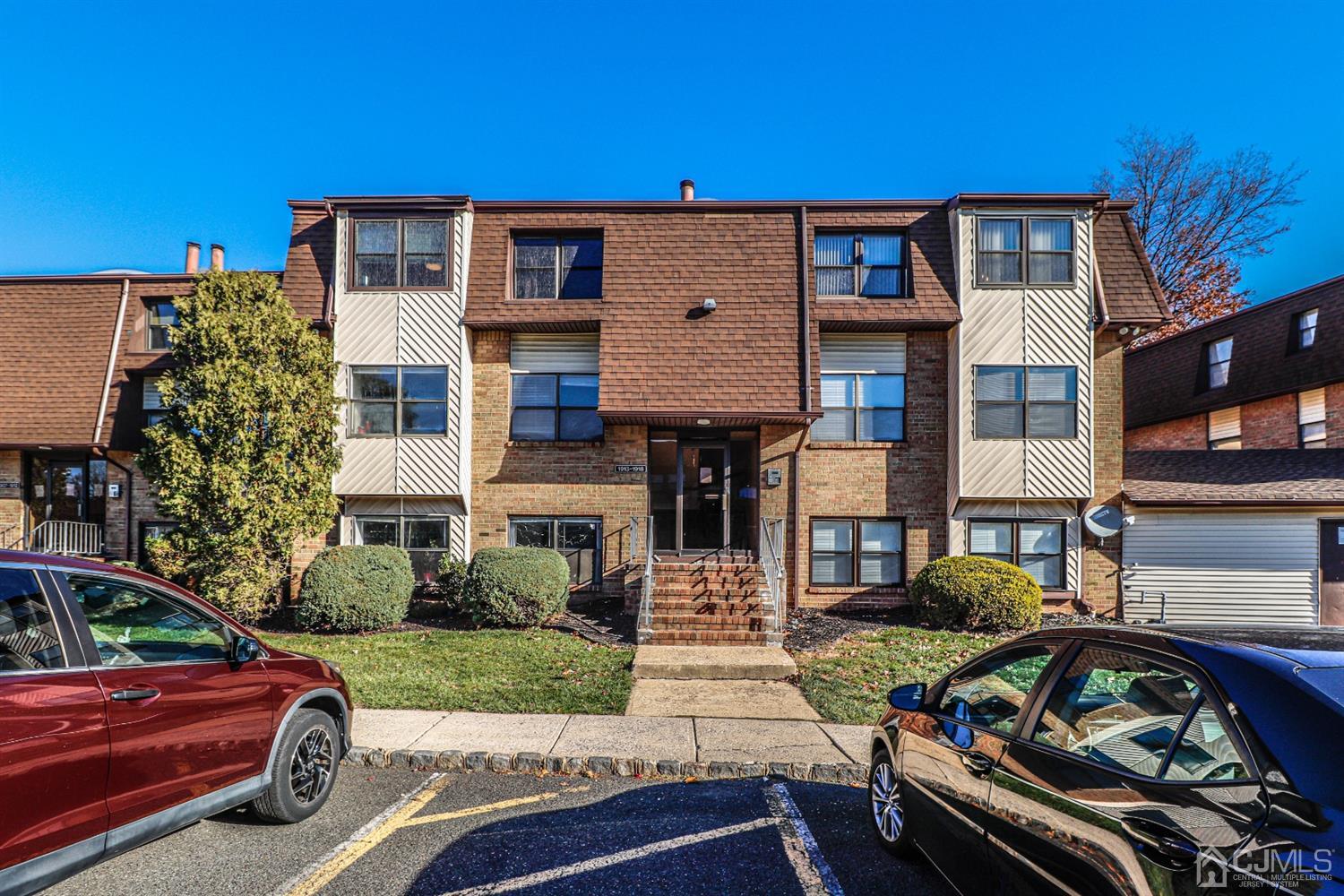 1918 Raspberry Court Edison, NJ 08817 - Photo 1 of 33