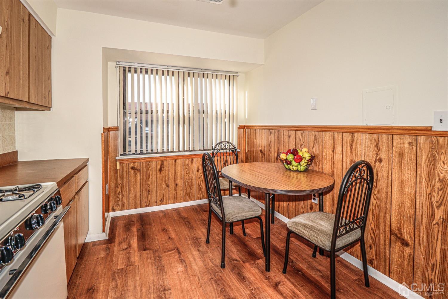 1918 Raspberry Court Edison, NJ 08817 - Photo 13 of 33