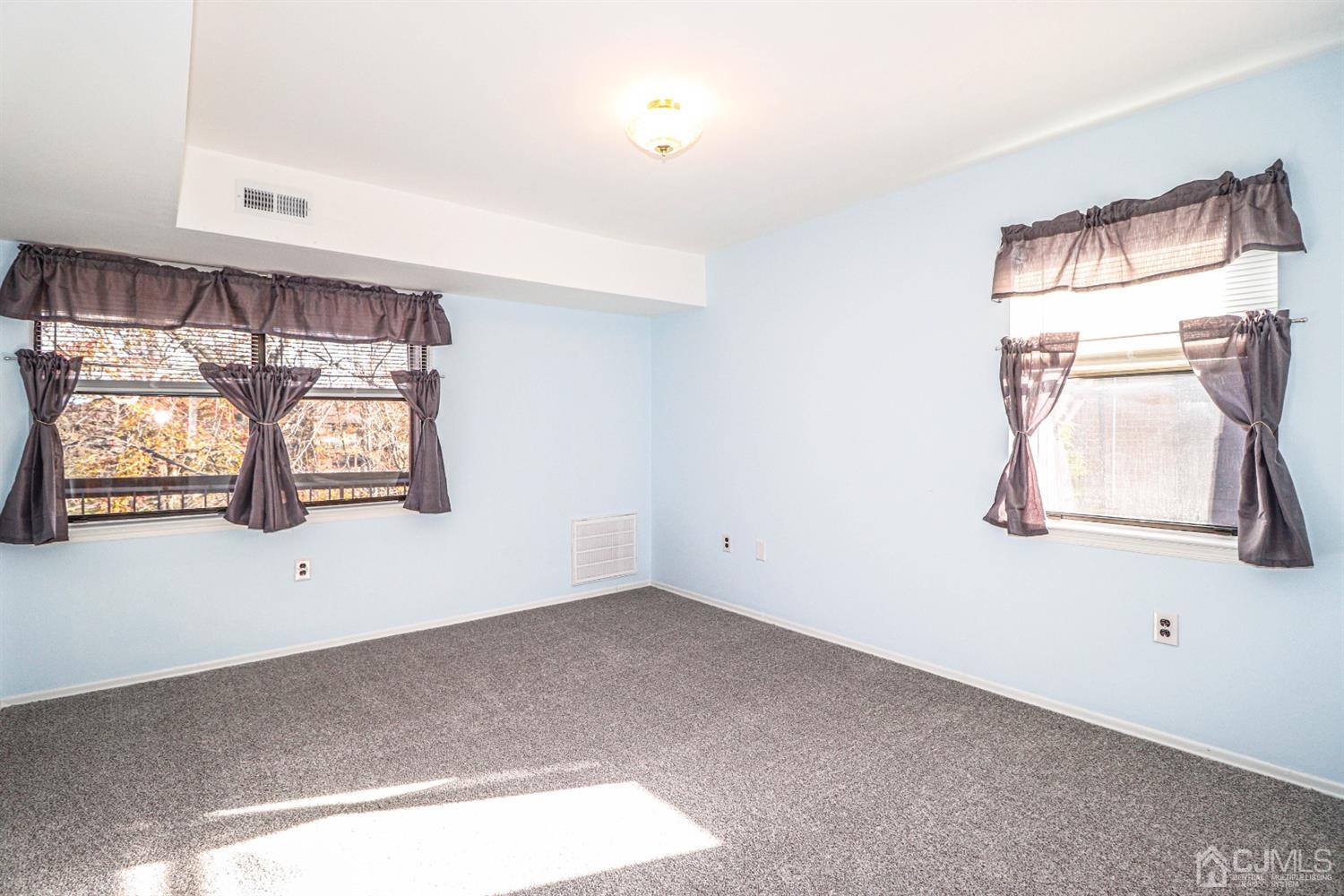 1918 Raspberry Court Edison, NJ 08817 - Photo 27 of 33