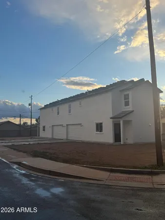 $600,000 | 956 North 4th Street, Unit A & B, Coolidge, AZ 85128