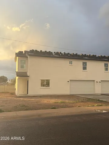 $600,000 | 956 North 4th Street, Unit A & B, Coolidge, AZ 85128