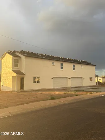 $600,000 | 956 North 4th Street, Unit A & B, Coolidge, AZ 85128