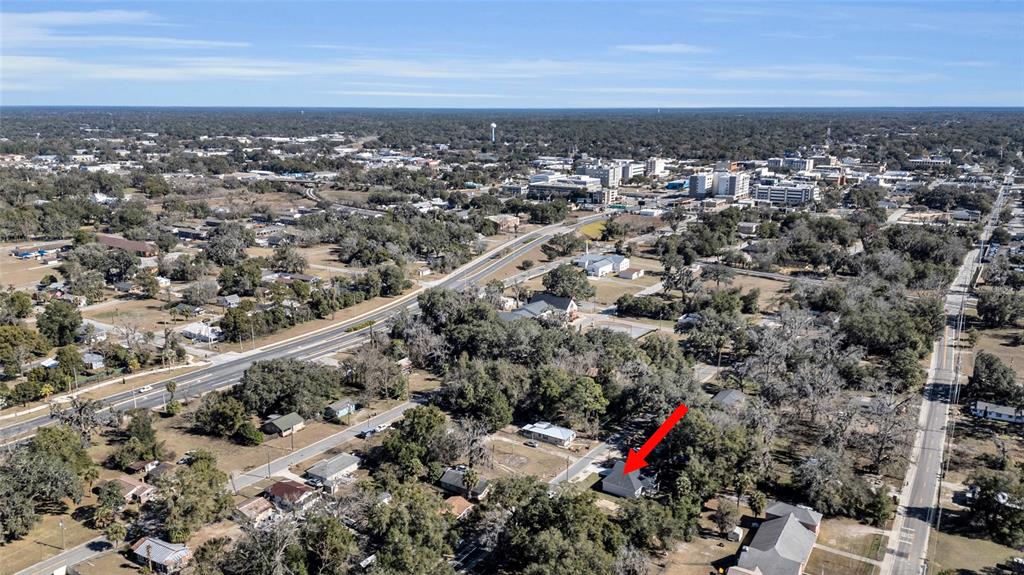 902 Southwest 2nd Street Ocala, FL 34471 - Photo 28 of 42 an aerial view of multiple house