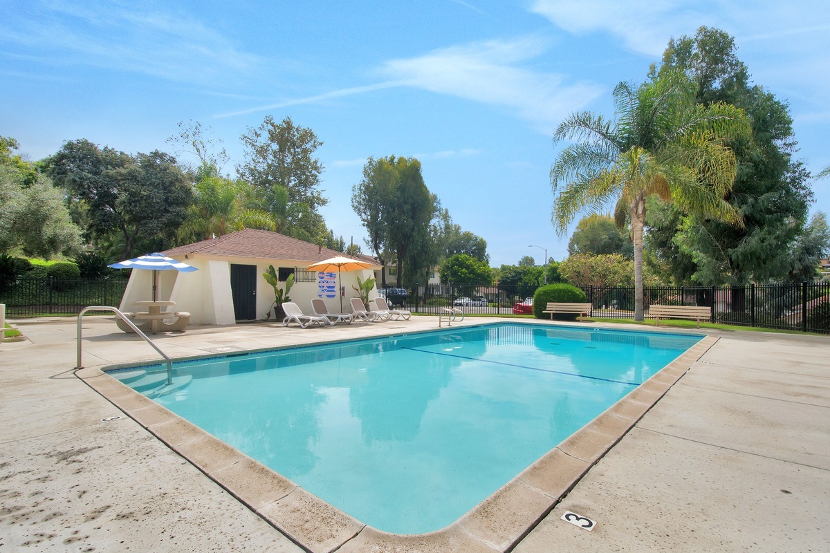 3663 Harbor View Way Oceanside, CA 92056 - Photo 23 of 25
