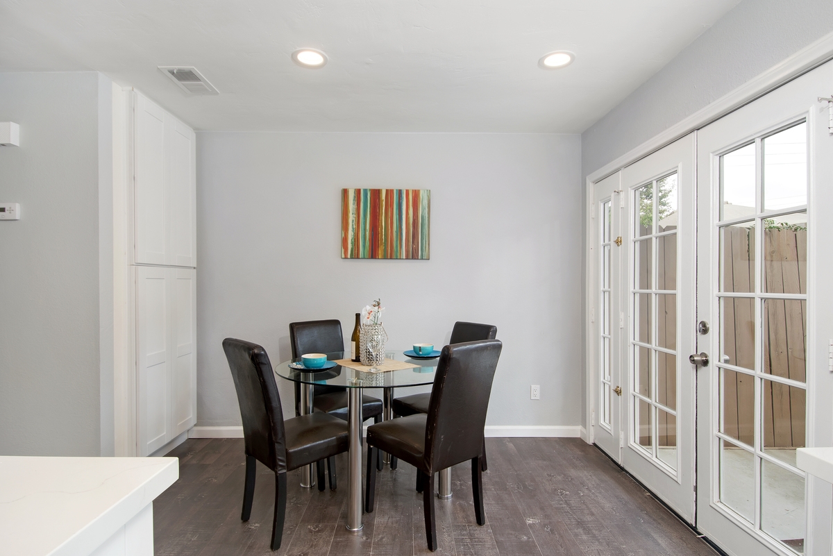 3663 Harbor View Way Oceanside, CA 92056 - Photo 9 of 25
