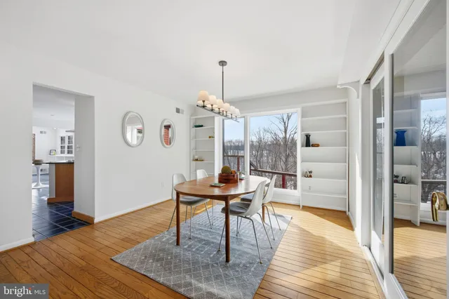 $900,000 | 13 Brook Farm Court, Cockeysville, MD 21030