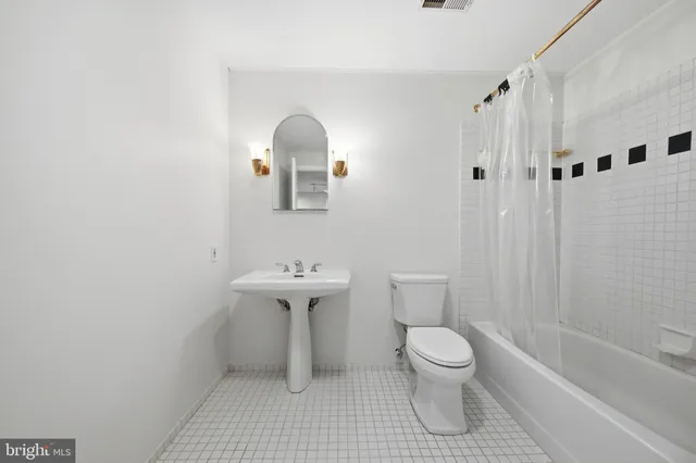 $900,000 | 13 Brook Farm Court, Cockeysville, MD 21030