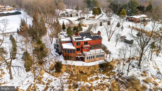 $900,000 | 13 Brook Farm Court, Cockeysville, MD 21030