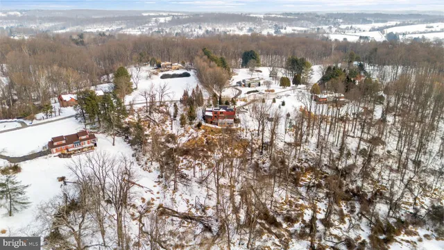 $900,000 | 13 Brook Farm Court, Cockeysville, MD 21030