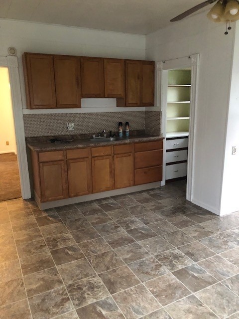 460 Campbell Street Rochester, NY 14611 - Photo 3 of 19