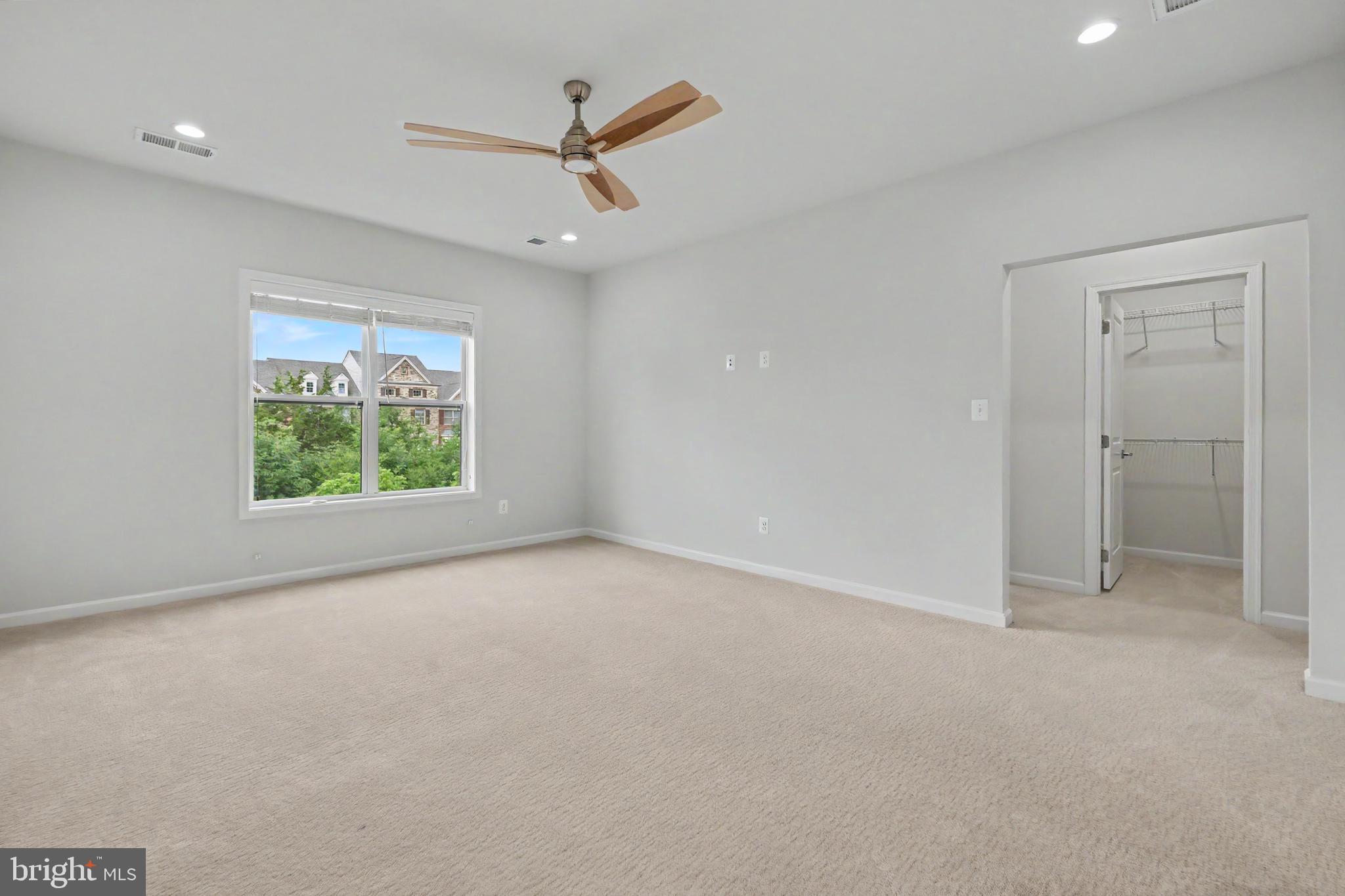 22503 Windsor Locks Square Ashburn, VA 20148 - Photo 34 of 53