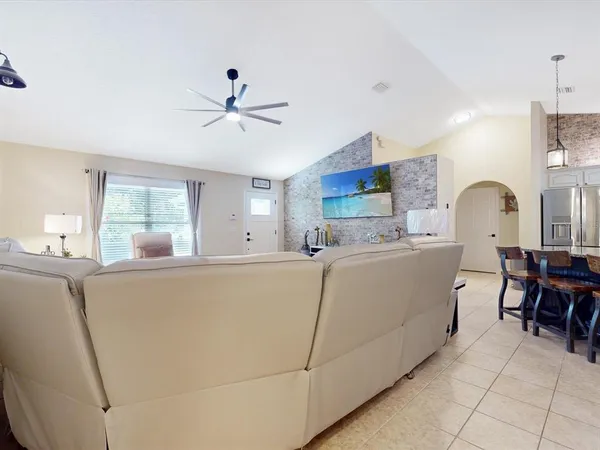 $575,000 | 4775 Jay Drive, St. Cloud, FL 34772