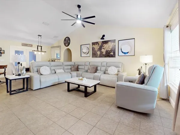 $575,000 | 4775 Jay Drive, St. Cloud, FL 34772