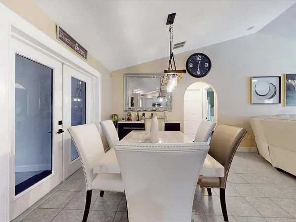 $575,000 | 4775 Jay Drive, St. Cloud, FL 34772